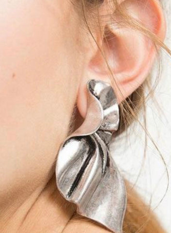 The “Never Fold” Earrings