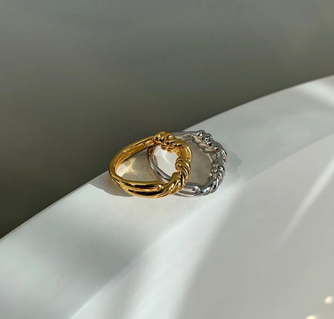 The “Clara” Ring
